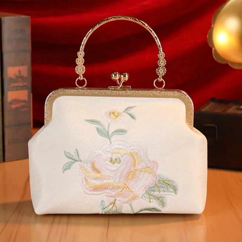 New Evening Bag Fashion Flower Embroidery Women's Bag Beaded Chain Shoulder Bag